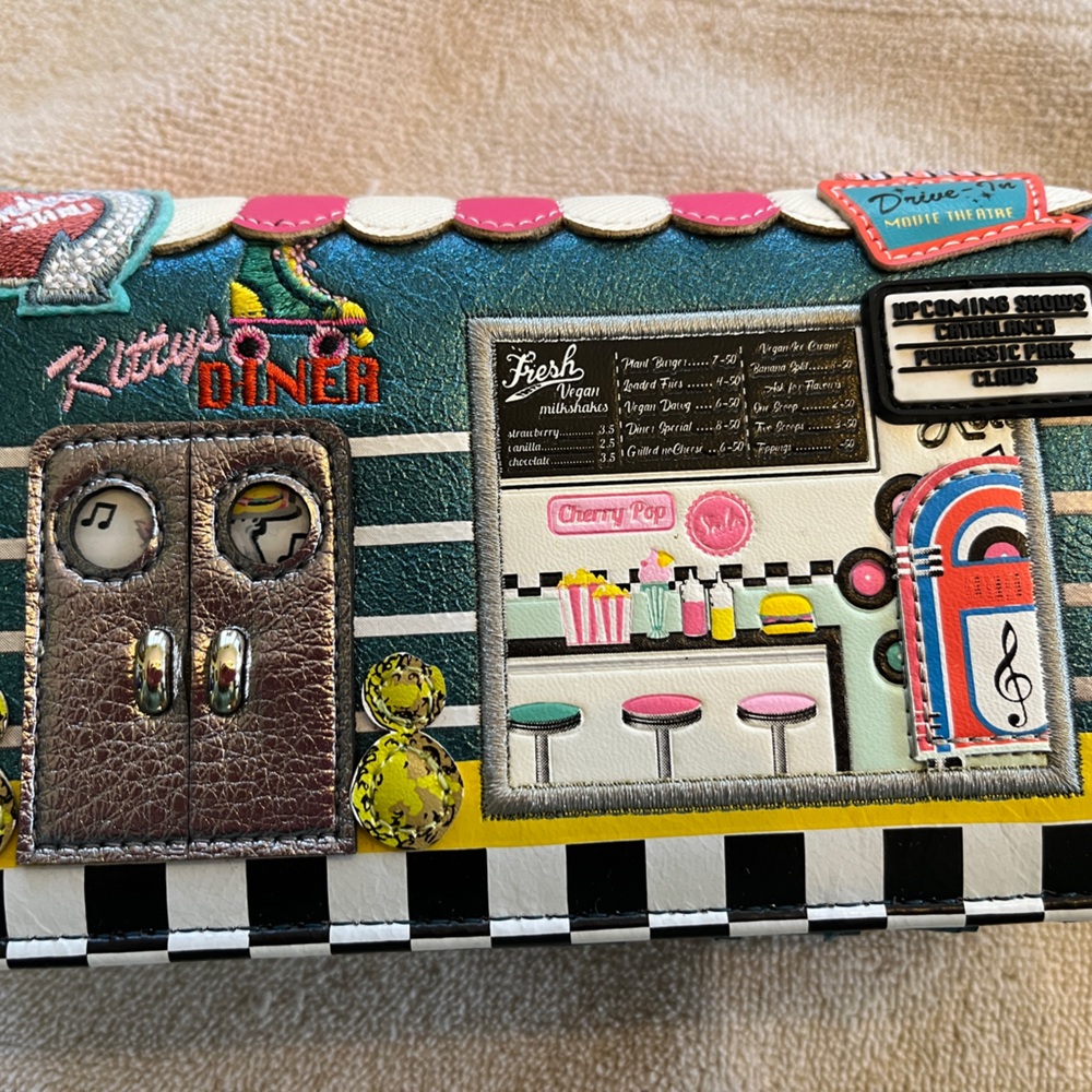 Vendula London Kitty’s Diner Medium Wallet